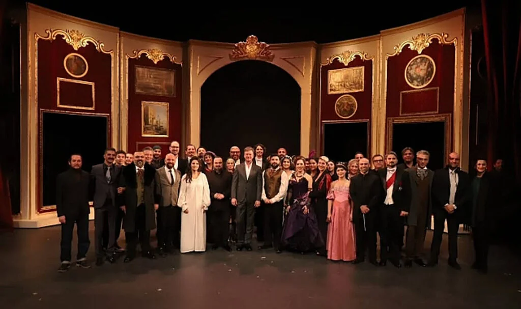 'La Traviata' 11-13 Ocak'ta sahnelenecek