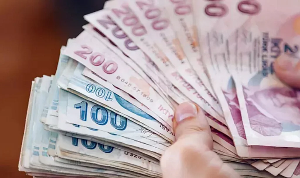 Milyonlarca emeklinin beklediği muhtemel zam tabloları belli oldu