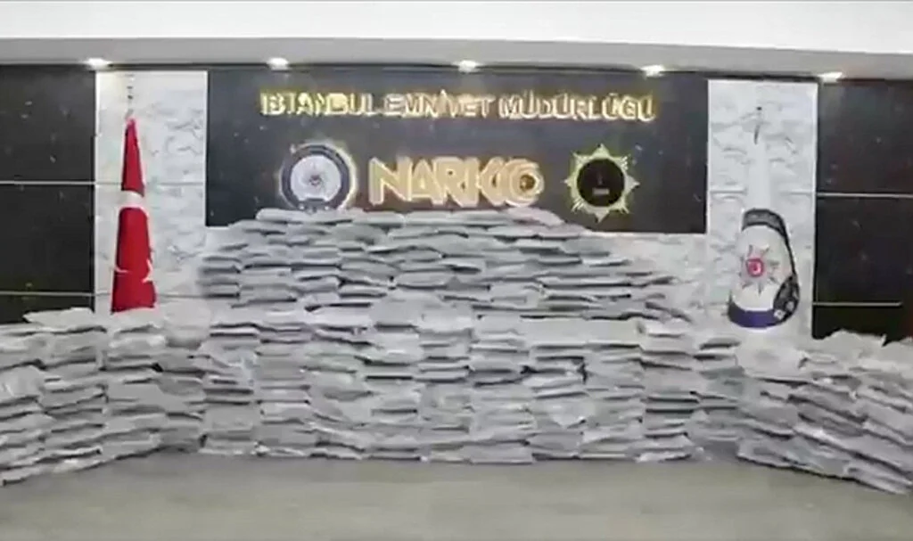"Narkoçelik" Operasyonunda 2 Ton Uyuşturucu Ele Geçirildi