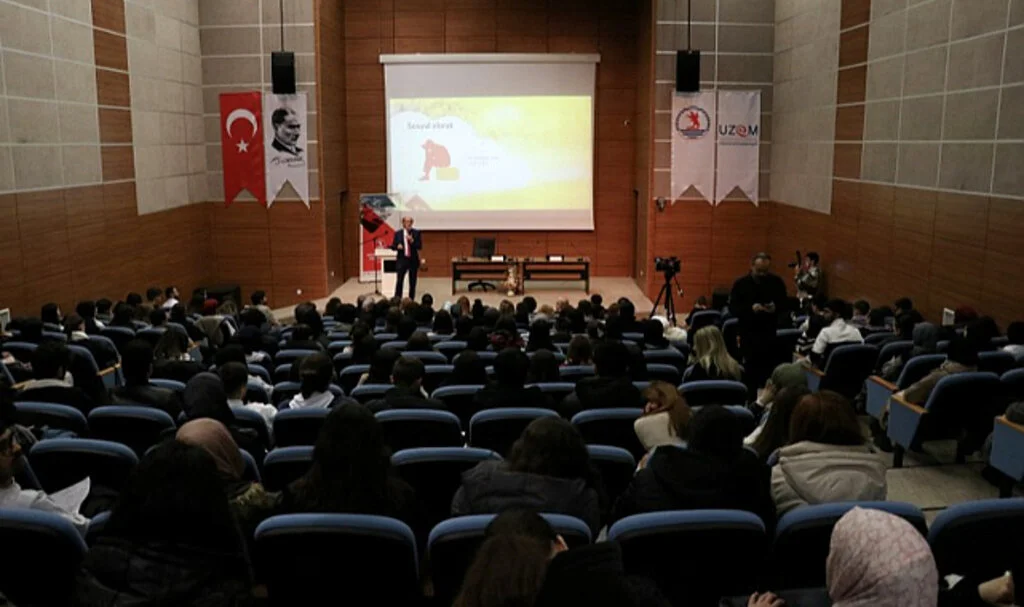 OMÜ'de "Sağlıklı Yaşam Mümkün mü" Konferansı