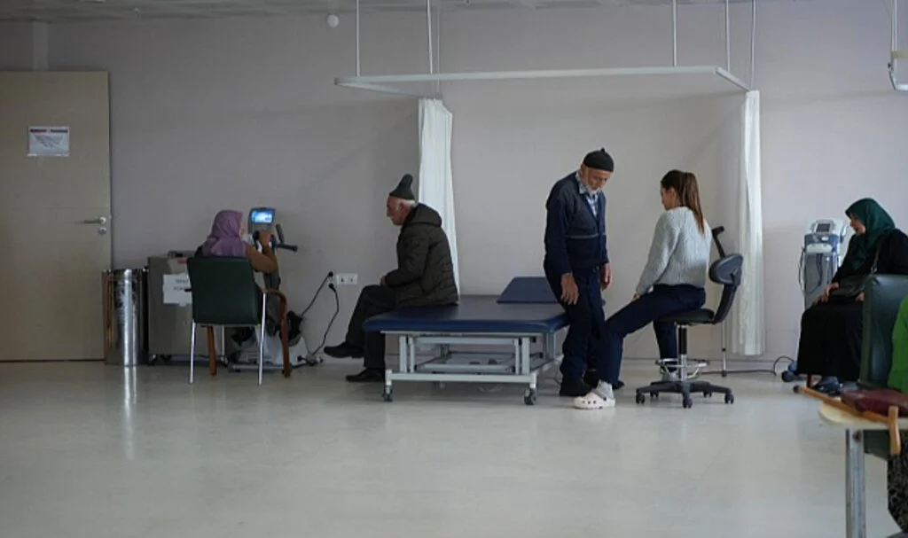 OMÜ Havza Rehabilitasyon Merkezi Günde 250 Hastaya Şifa Dağıtıyor