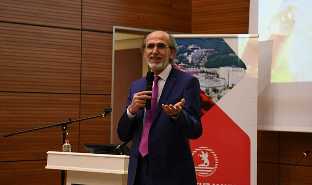 Prof. Dr. Gültekin: Sağlık, Kaybetmeden Değer Vermemiz Gereken Bir Hazine