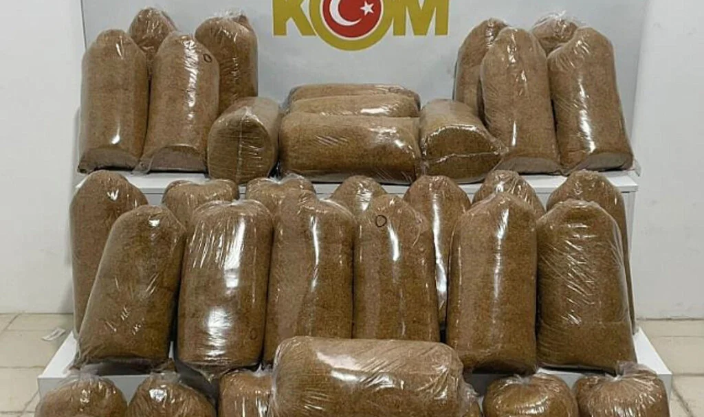 Samsun'da 200 Kilo Kaçak Tütün Yakalandı