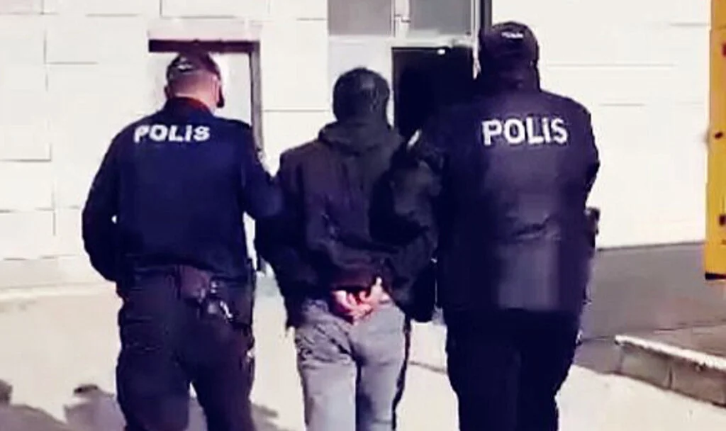Samsun'da 5 Yıl 8 Ay Hapis Cezası Bulunan Şahıs Tutuklandı