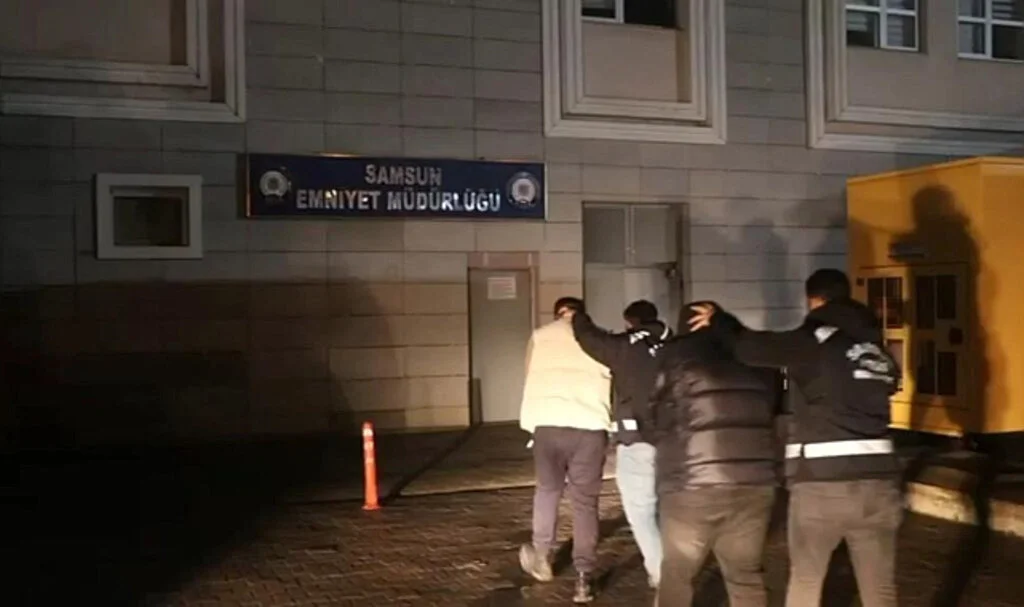 Samsun'da Bisikletten Uyuşturucu Çıktı: 2 Kişi Gözaltında