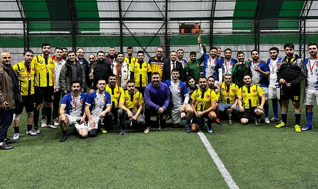 Samsun'da "Fermuar Sistemi" Temalı Futbol Turnuvası Sona Erdi