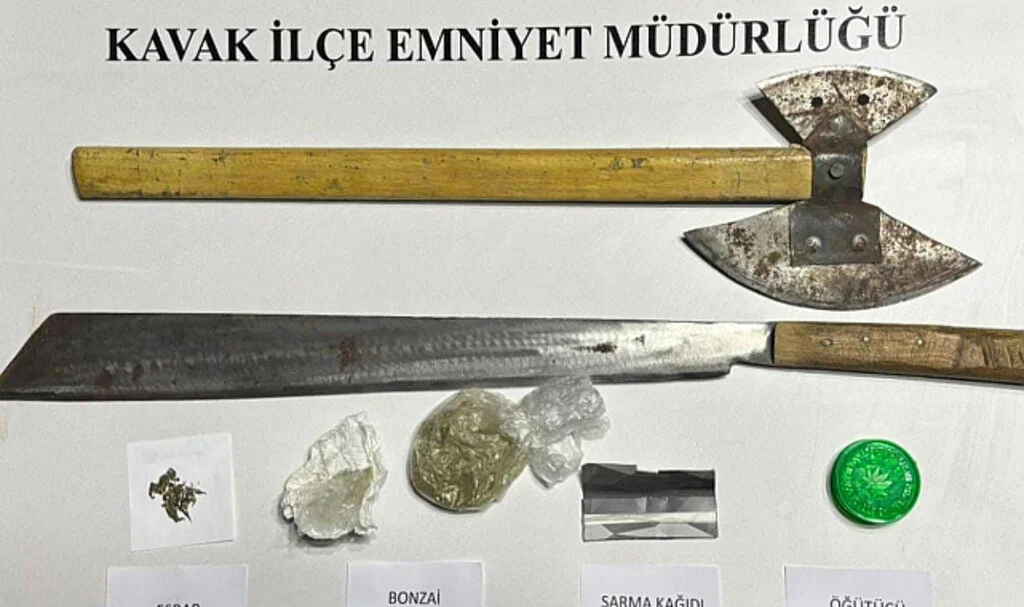 Samsun'da iş yerine uyuşturucu baskını