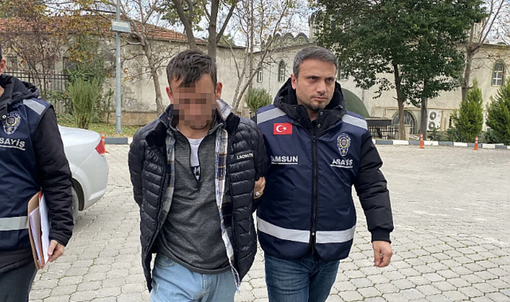 Samsun'da otoparktan 2 motosiklet çalan şüpheliye gözaltı