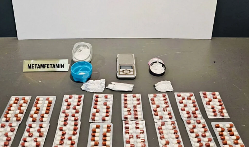 Samsun'da uyuşturucu operasyonu: 4 gözaltı