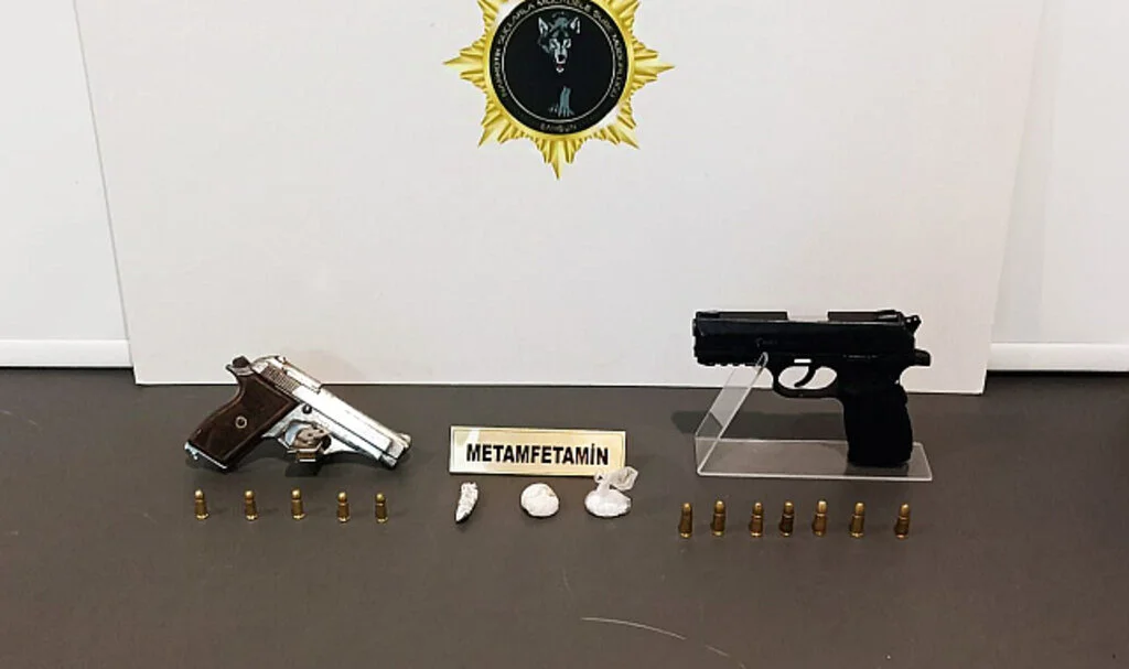 Samsun'da Uyuşturucu Operasyonu: 8 Şüpheli Yakalandı