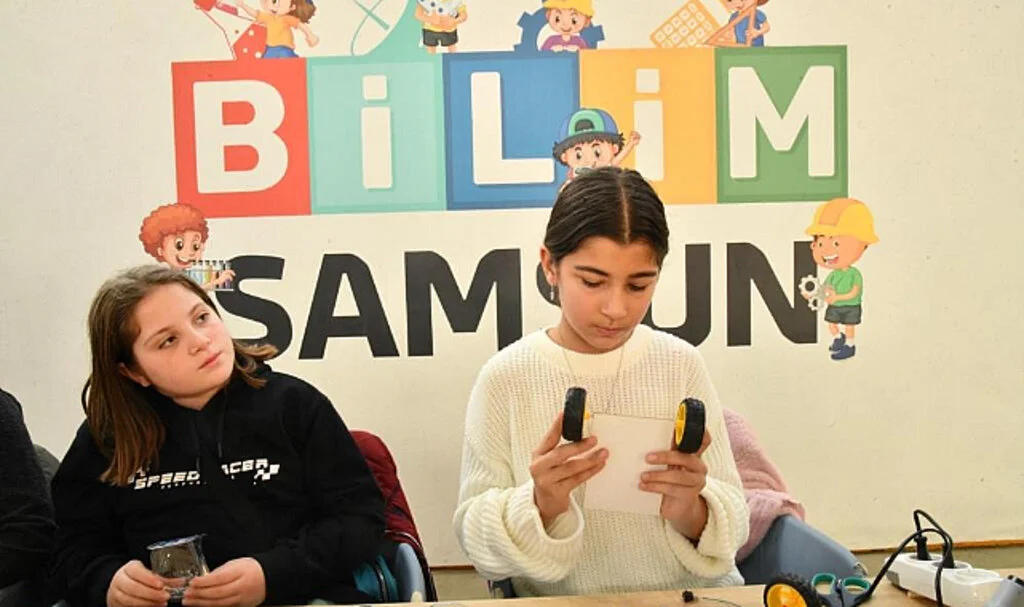 Samsun'da Uzay Şenliği: Çocuklar Hem Eğlendi Hem Öğrendi