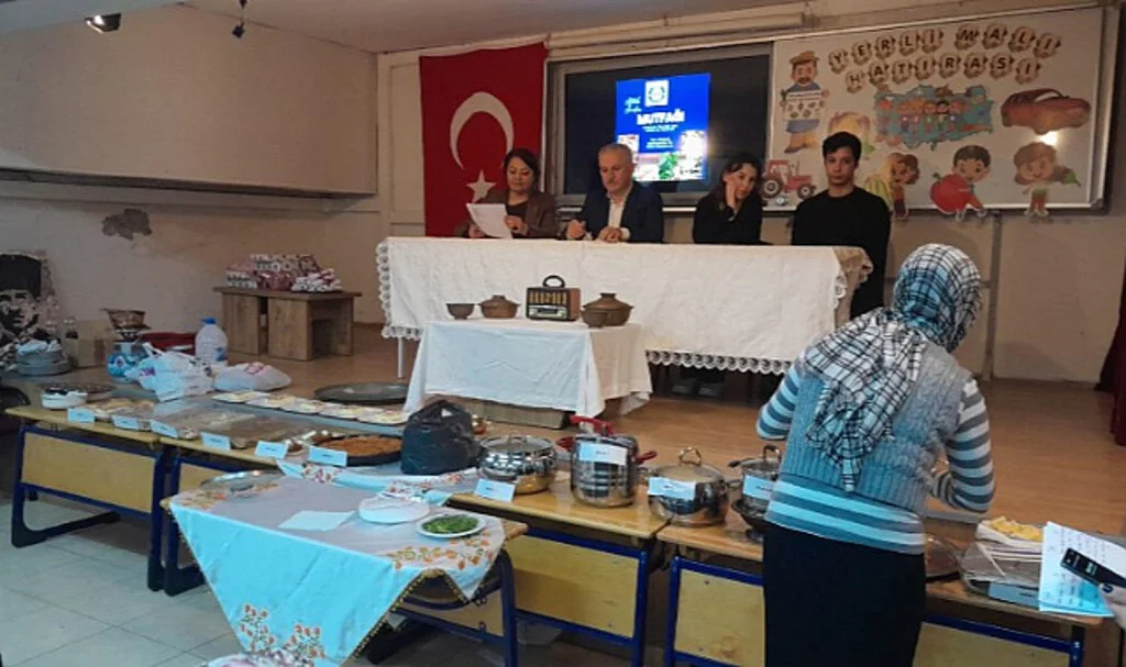 Samsun'da veliler en iyi yemeği yapmak için yarıştı