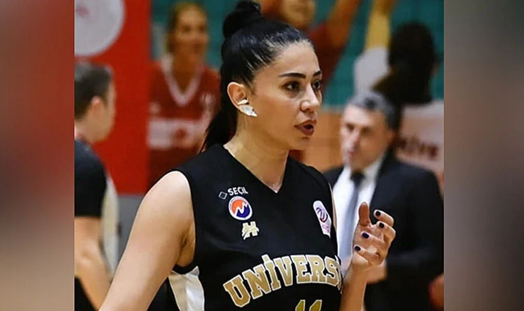 Samsun Zorlu Koleji'ne 1,86'lık Forvet