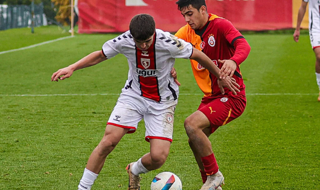 Samsunspor U19 Galibiyet Hasretini Galatasaray Maçında da Dindiremedi