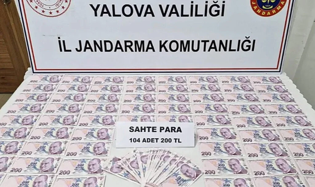 Şimdi de Sahte TL Operasyonu: 20 Bin TL Ele Geçirildi
