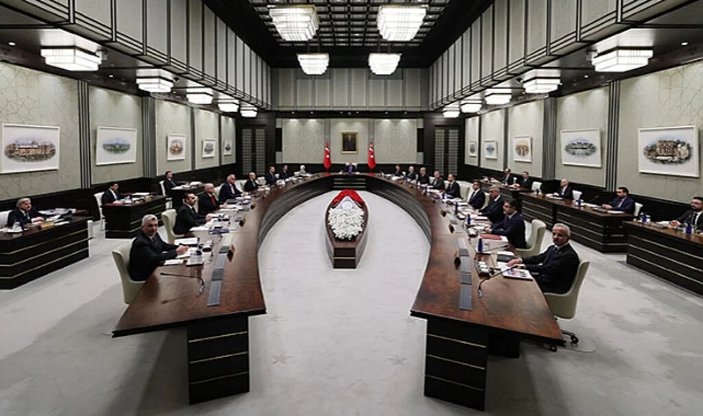 Son dakika... Kabine toplantısı sona erdi