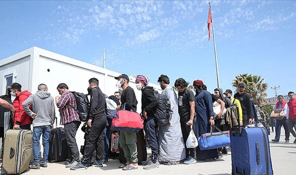 Suriyelilerin yüzde kaçı dönmek istiyor? Araştırma şirketi anket sonucunu açıkladı