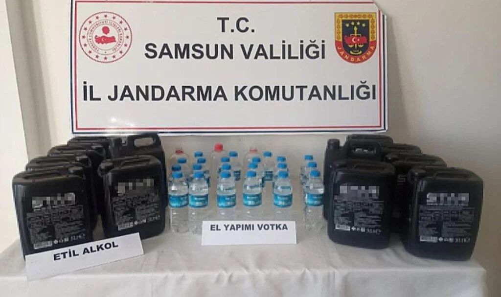 Tekkeköy’de Kaçak Alkol Operasyonu