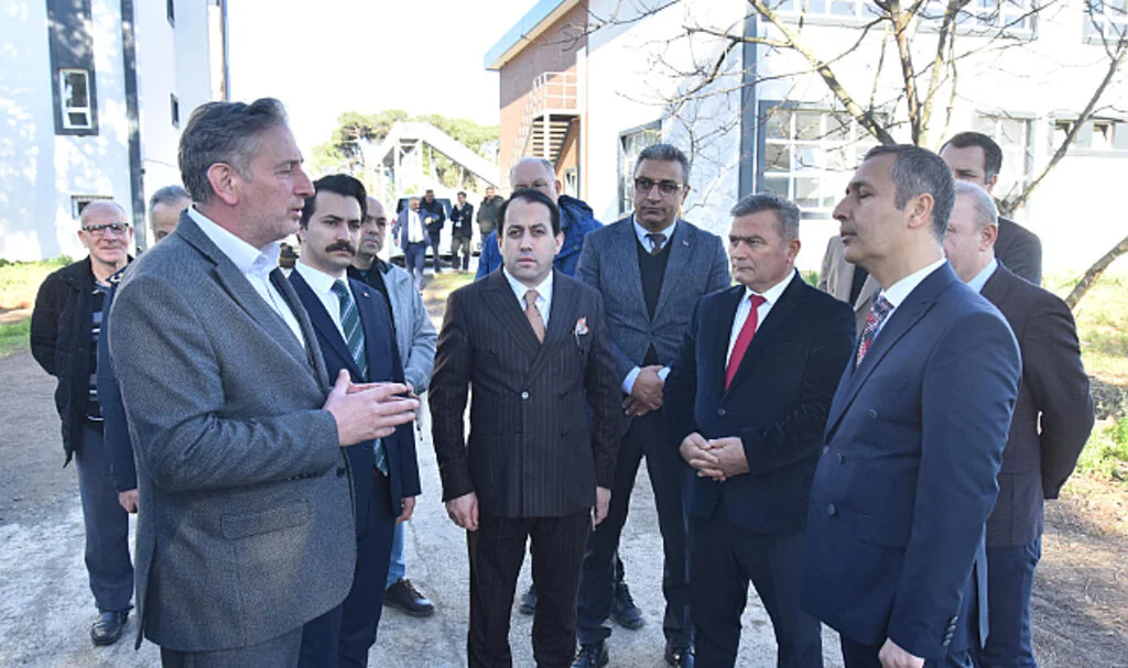Tekkeköy'e Hayvanlar İçin Mama Üretim Tesisi Geliyor