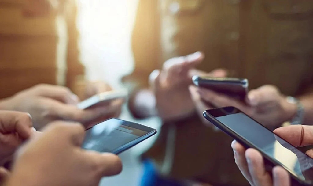 Telefon ve İnternet Faturalarına Zam Yolda! 