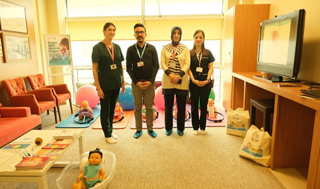 Terme’de Anne Adayları İçin Gebe Okulu Eğitimleri Sürüyor