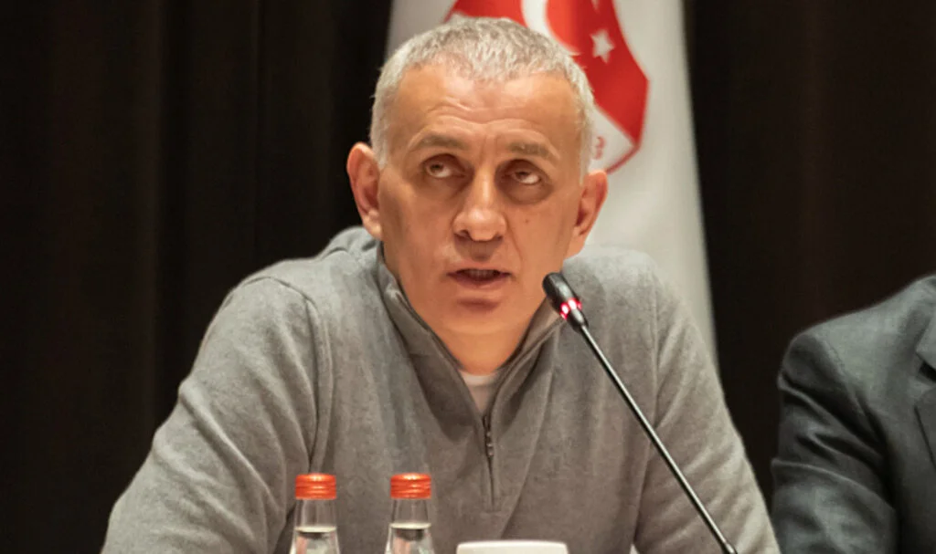 TFF'den Yeni Hakemlik Sistemi Toplantısı