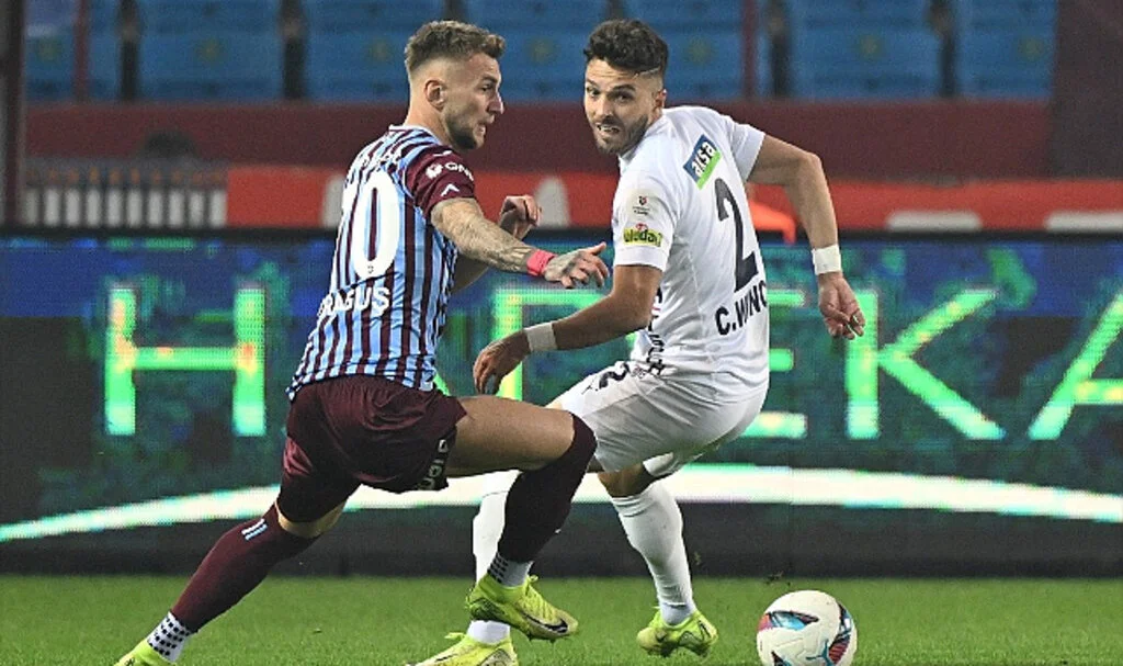 Trabzonspor ve Kasımpaşa 4 Gollü Maçta Yenişemedi