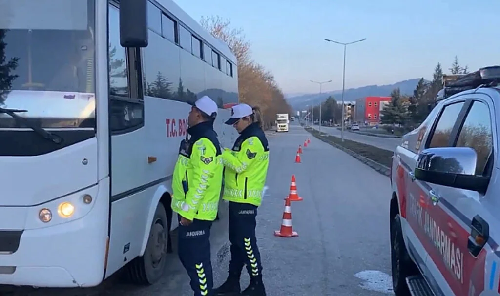 Trafik Denetimlerinde 459 Bin Sürücüye Ceza