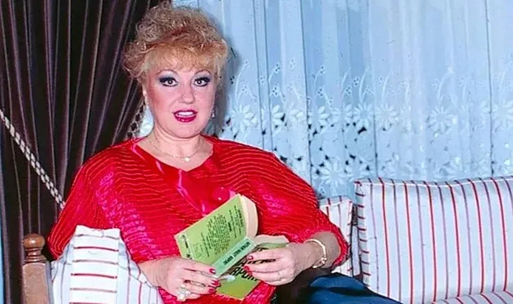 Türk Sanat Müziği'nin Efsanesi Gönül Akkor Vefat Etti