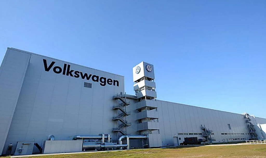 Türkiye’de Üretilen Yeni Volkswagen Transporter Satışa Sunuldu: İşte Özellikleri