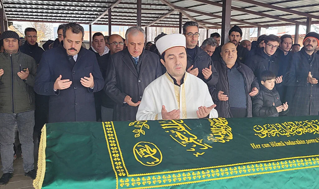 Vali Yardımcısı Cinbir, Engelli Suna Coşkun’un Cenazesinde