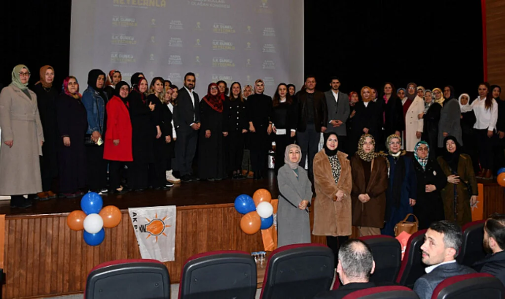 Vezirköprü'de AK Partili Yanğa güven tazeledi