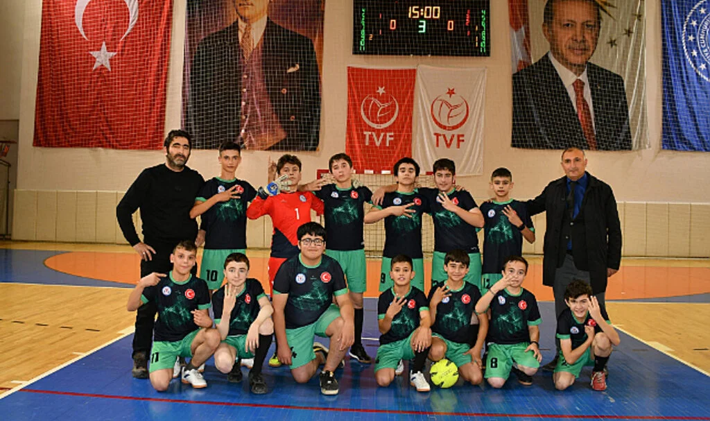 Yıldız Erkekler Doğu Bölgesi Futsal Turnuvası Sona Eriyor