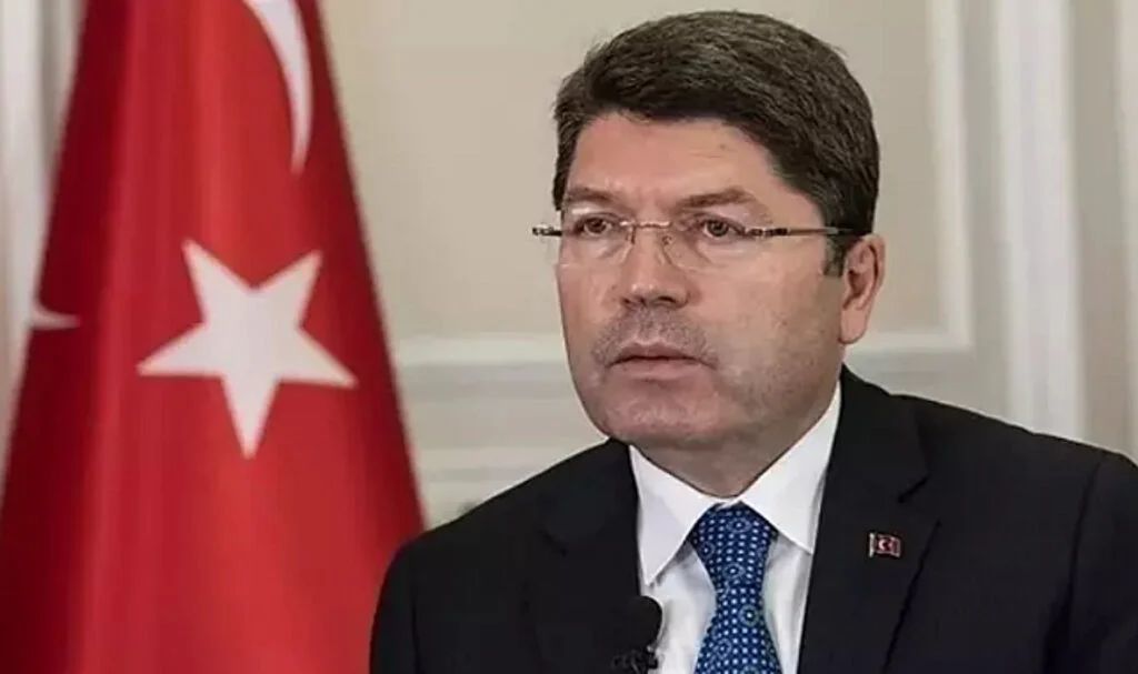 Adalet Bakanı: Yanlış Bilgiyle Halkı Kandırmayın