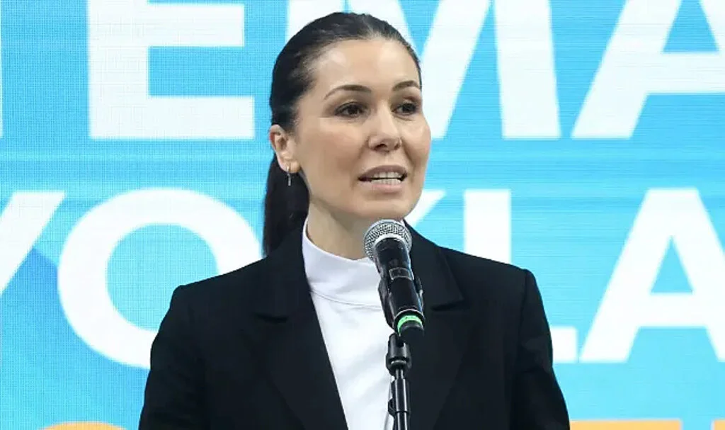 AK Parti Genel Başkan Yardımcısı Çiğdem Karaaslan: İletişimin yüzyılı