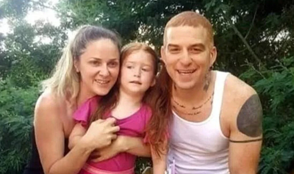 Athena’nın Solisti Gökhan Özoğuz 13 Yıllık Evliliğini Bitirdi