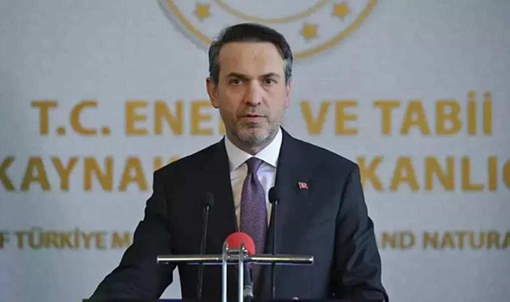 Bakan Bayraktar: Yeni YEKA Modeliyle 20 Yıl Uygun Fiyatlı Elektrik!