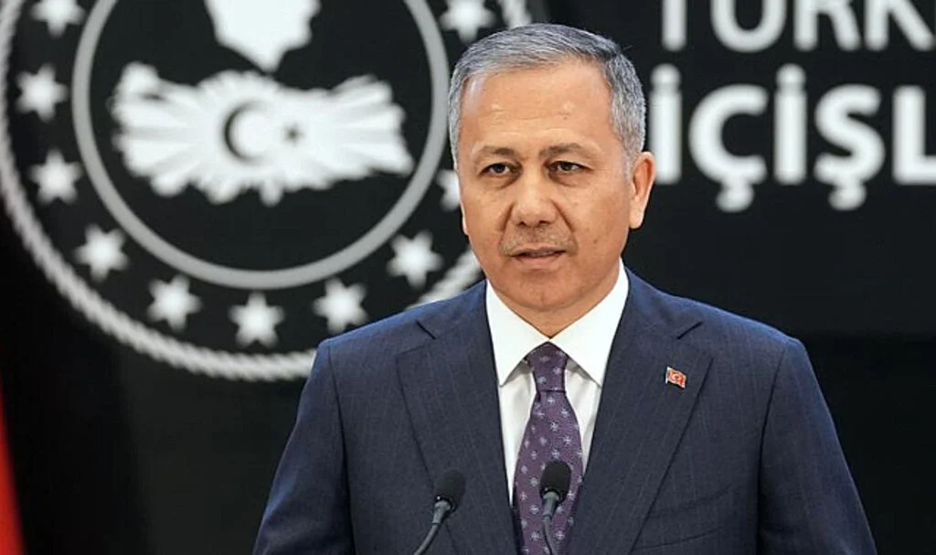 Bakan Yerlikaya: 52 Bin 622 Suriyeli Ülkesine Geri Döndü