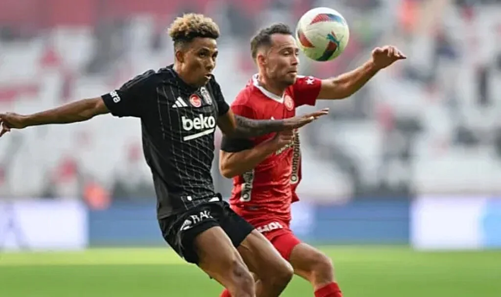 Beşiktaş üstünlüğünü koruyamadı! 1 puanla yetindi
