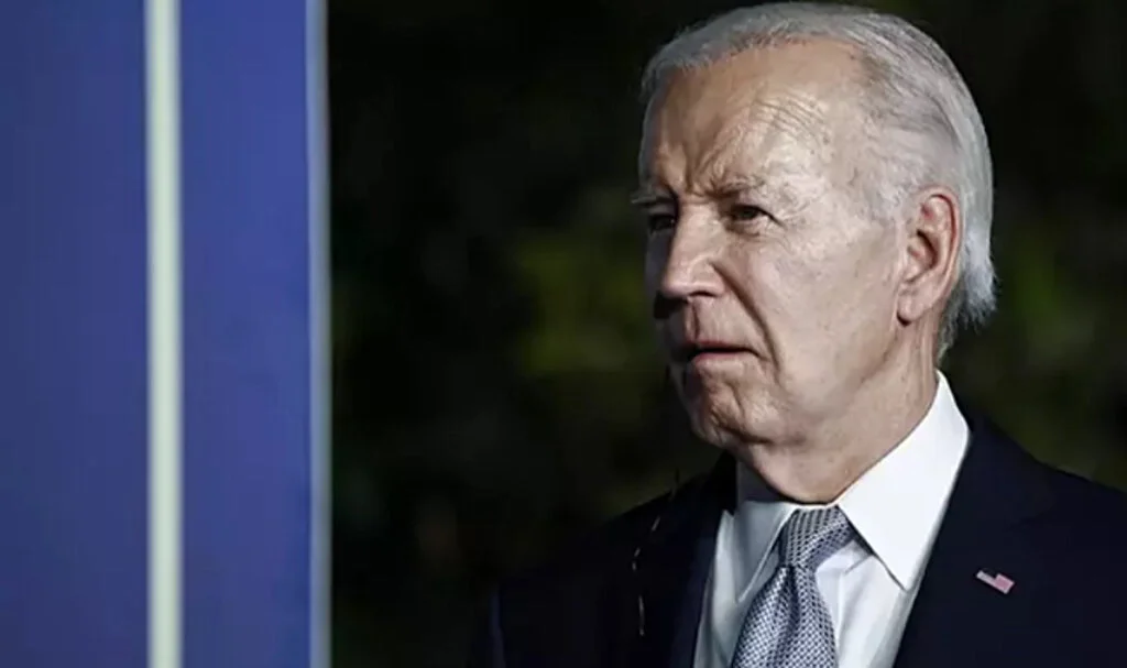 "Biden, Siyahi Mason Locası'na Üstat Mason Olarak Kabul Edildi"