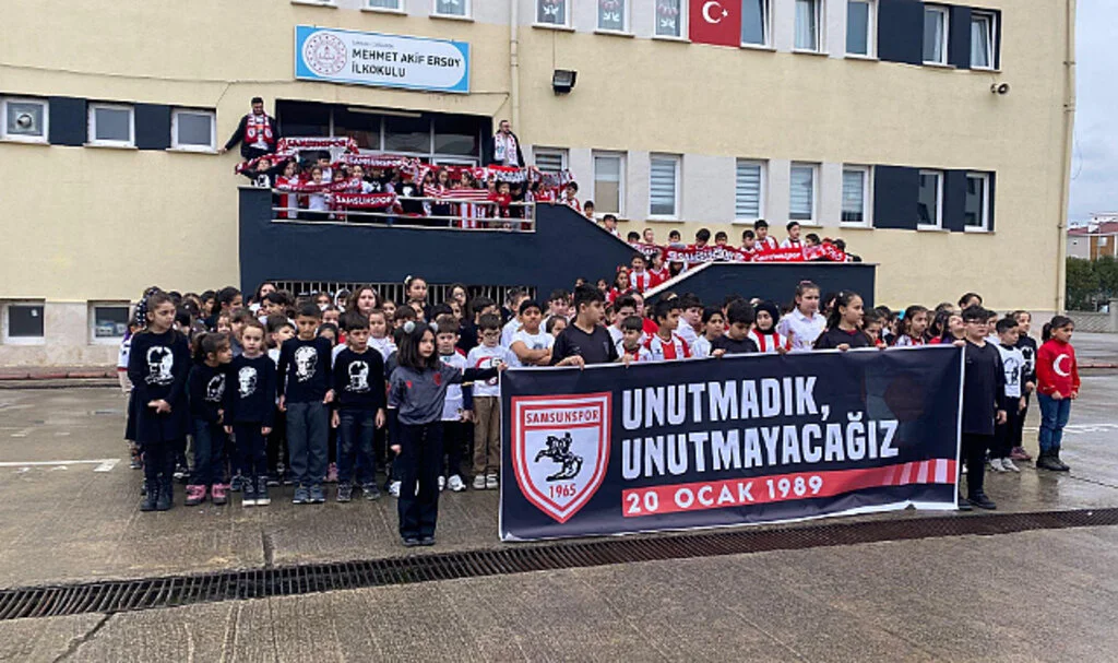 Çarşamba’da Miniklerden Duygulandıran Program