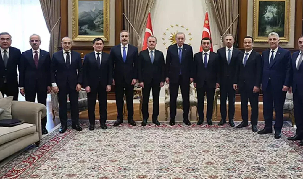 Erdoğan, Özbekistan ve Azerbaycan Bakanlarını Kabul Etti