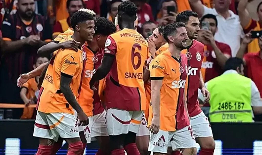 Galatasaray'a Ajax Maçı İçin Dev Prim!