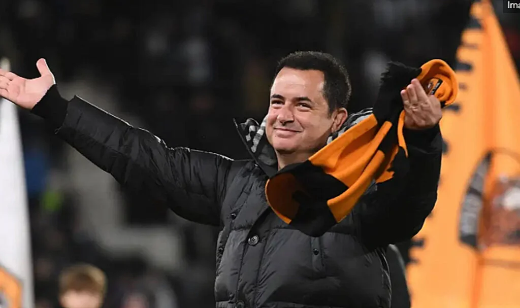 Hull City'nin "Türk Bayrağı" kararına Acun Ilıcalı'dan açıklama!