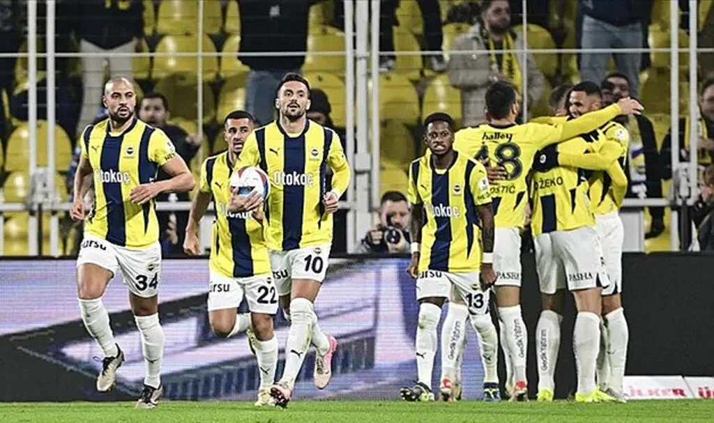 Kasımpaşa-Fenerbahçe Maçı: Tarih, Saat ve Yayın Bilgisi! Muhtemel 11’i Belli Oldu