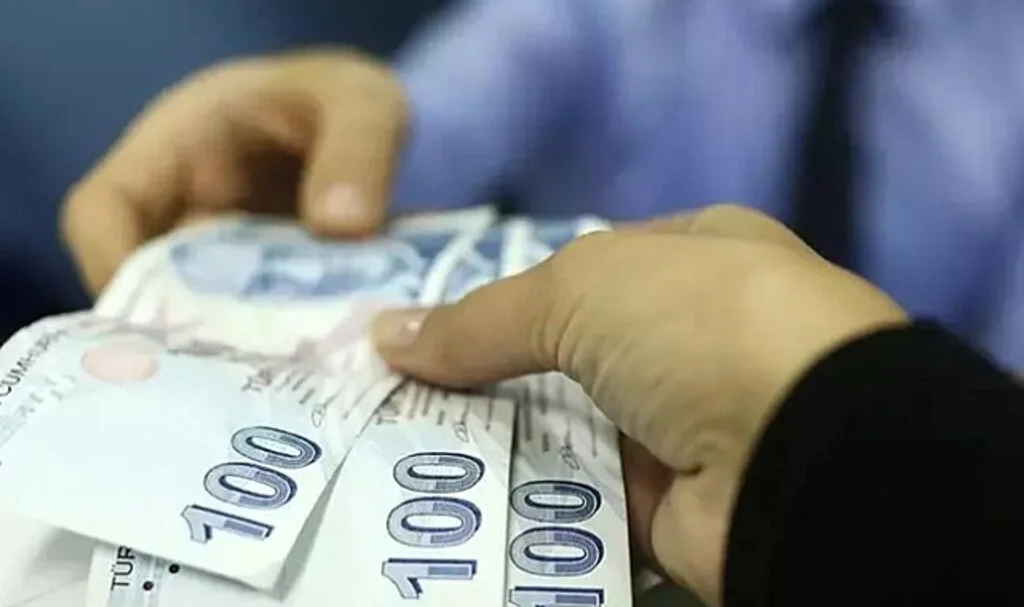 Mecliste Kabul Edildi! En Düşük Emekli Maaşı 14.469 TL’ye Yükseldi