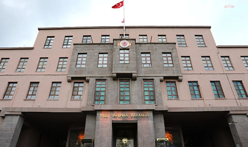 MSB'den "Kışlasız Bedelli Askerlik" İddialarına Yalanlama