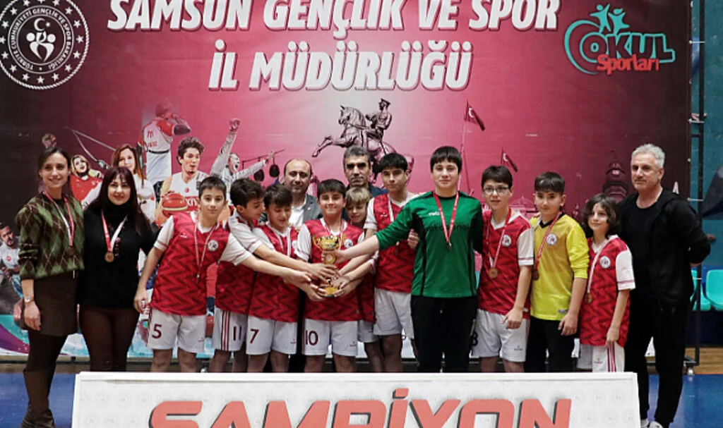 Okul Sporları Futsal İl Birinciliğinde Kupa Sahibini Buldu