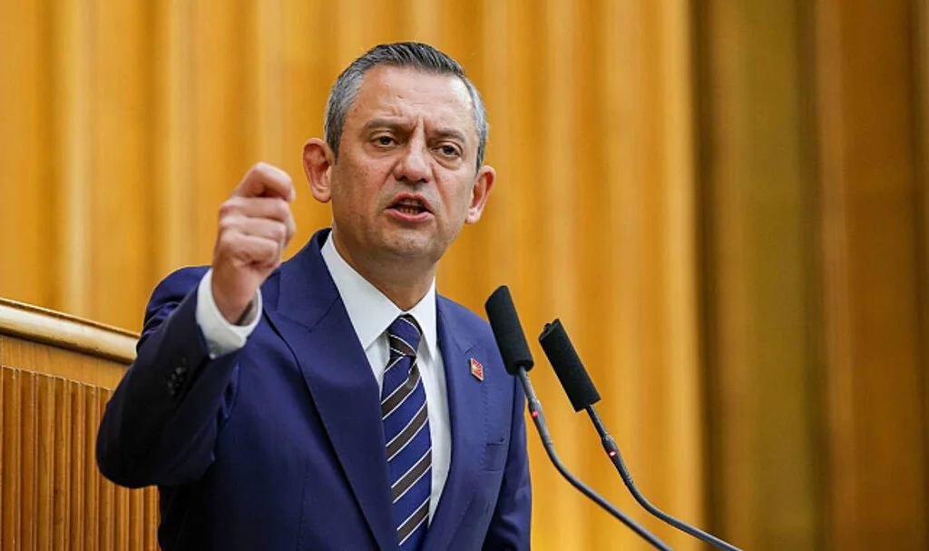 Özgür Özel: "Teğmenler Döndüğünde Siz İhraç Olacaksınız"