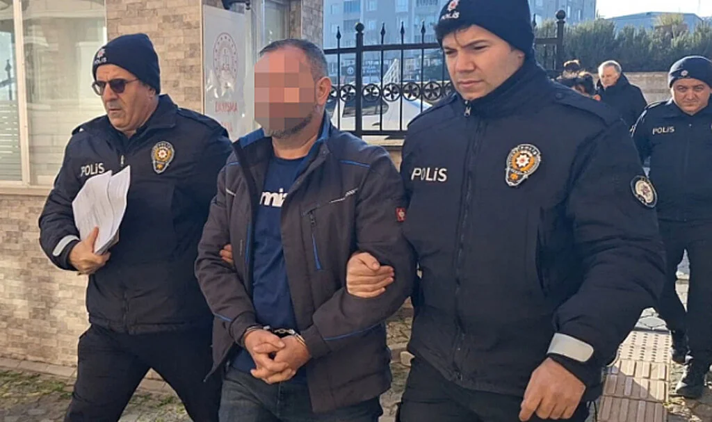 Samsun'da boşanma aşamasındaki eşini bıçakla yaralayan zanlı tutuklandı